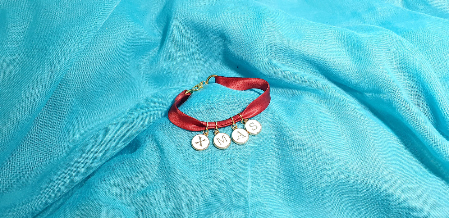 Bracelet en soie rouge XMAS