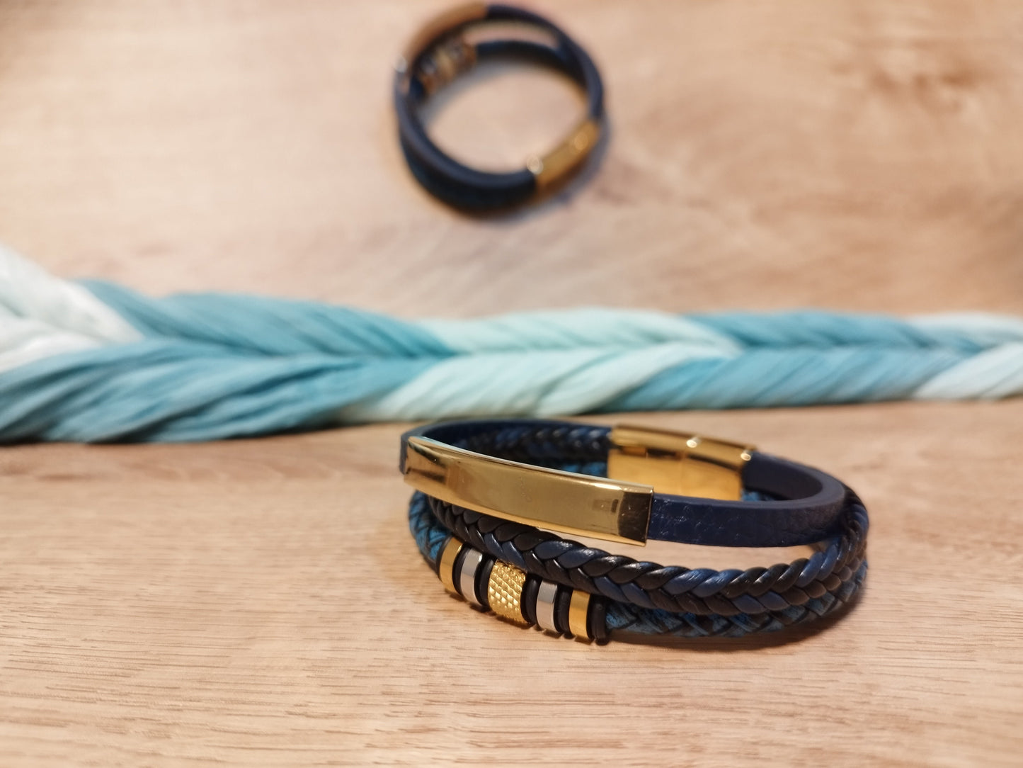 Bracelet Triple Tressé Noir et Bleu Pétrole